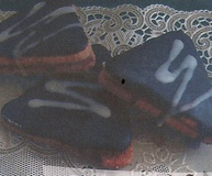 Пирожное сдобное с повидлом